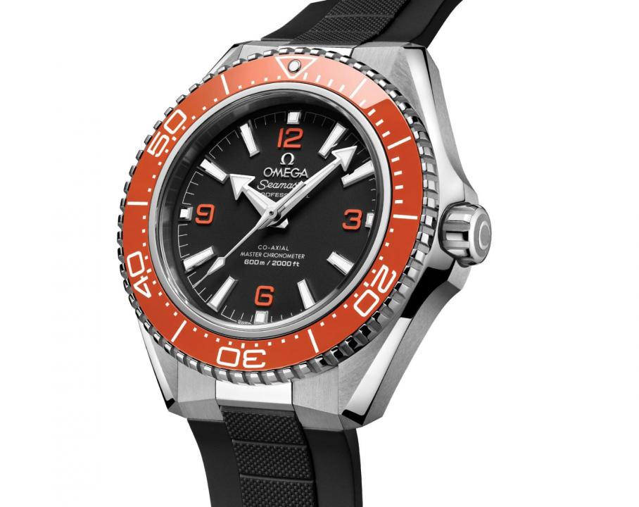 Omegg_a Seamaster Planet Ocean 600M Co-Axial Master Chronometer black orange
