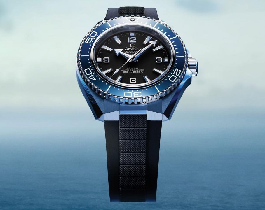 Omegg_a Seamaster Planet Ocean 600M Co-Axial Master Chronometer black blue