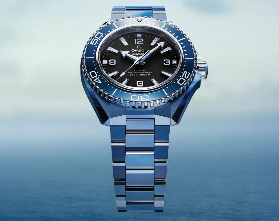 Omegg_a Seamaster Planet Ocean 600M Co-Axial Master Chronometer metal Silver black blue