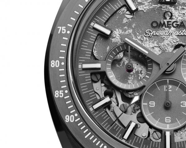 Omegg_a  Speedmaster Dark Side of the Moon