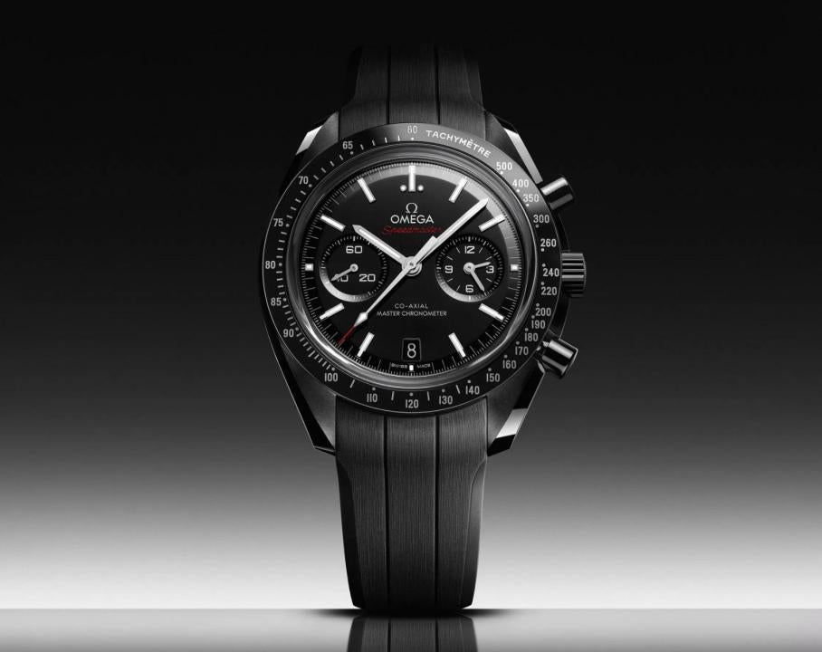Omegg_a Speedmaster Dark Side of the Moon black white white niddle