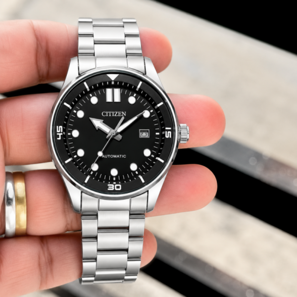Citizen Mens Analog Quartz watch