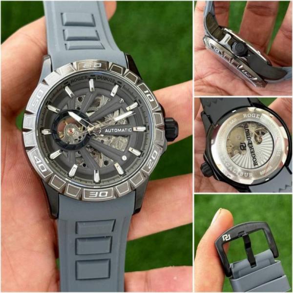 Roger Dubuis Skeleton Automatic ( Back open )