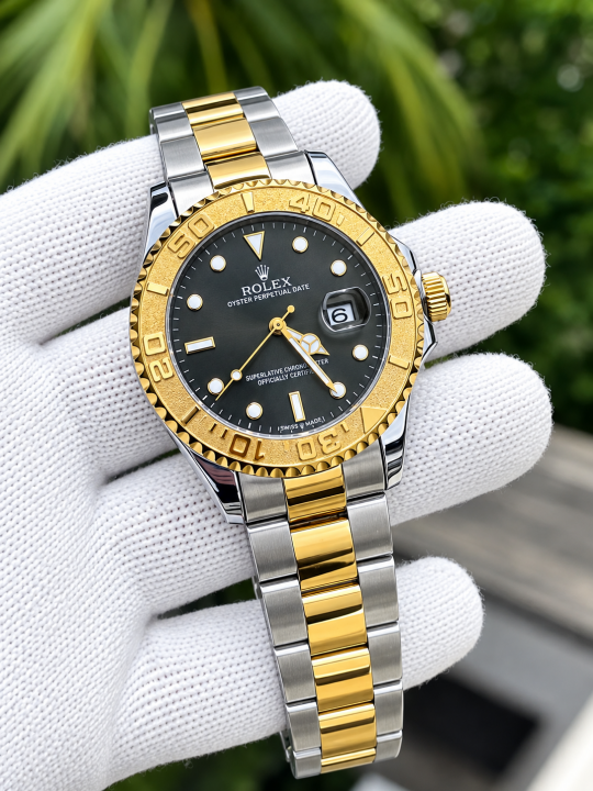 Rollex Yachtmaster Two Tone Black Dial Sweep Movement AT464
