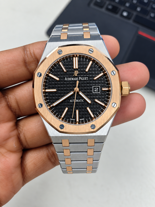 Audemars Pigueet Royal Oak FST Two Tone Black Dial AT471