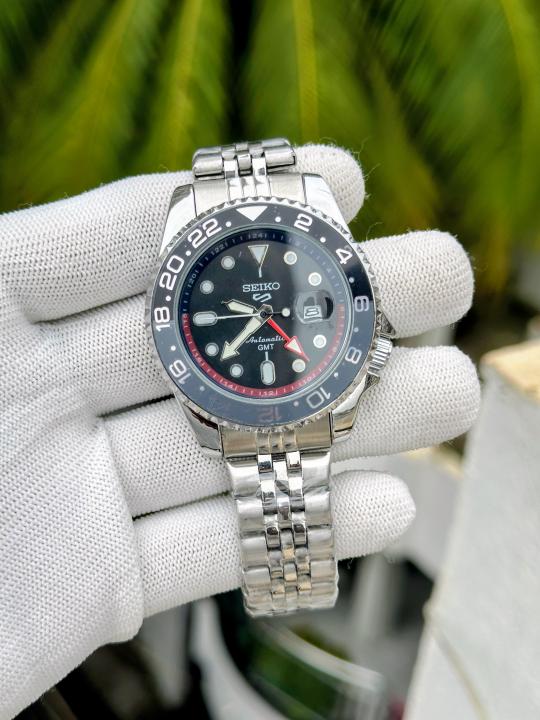 Seiko GMT Pack Grey Red Black AT436