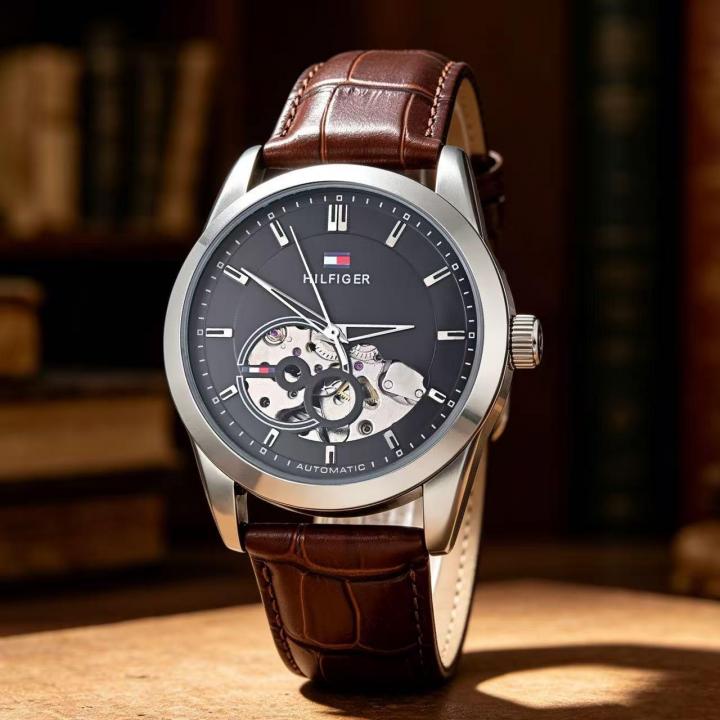 Tommy Hilfigeer Baker Automatic watch