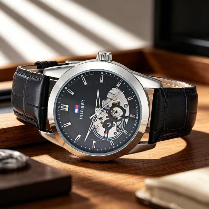 Tommy Hilfigeer Baker Automatic watch