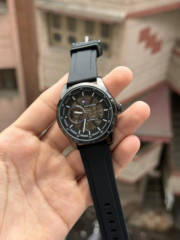 TOMMMY HILIFIGER AUTOMATIC