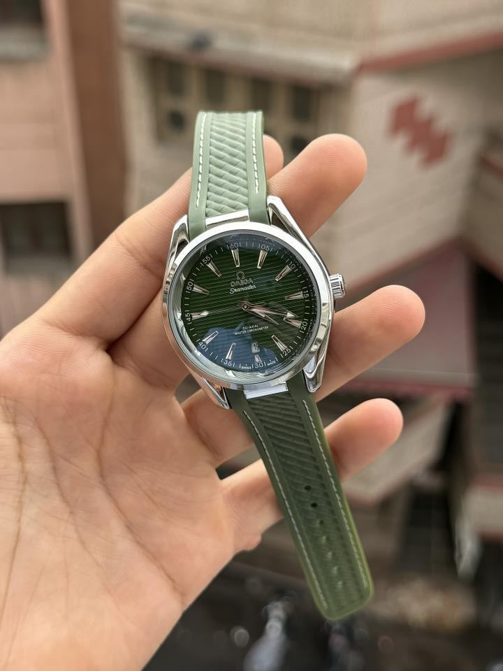 OMEGGA SEAMASTER AUTOMATIC