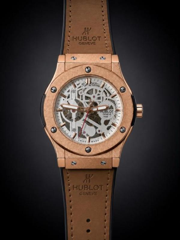 HUBLO T SKELETON AUTOMATIC BACK OPEN 744