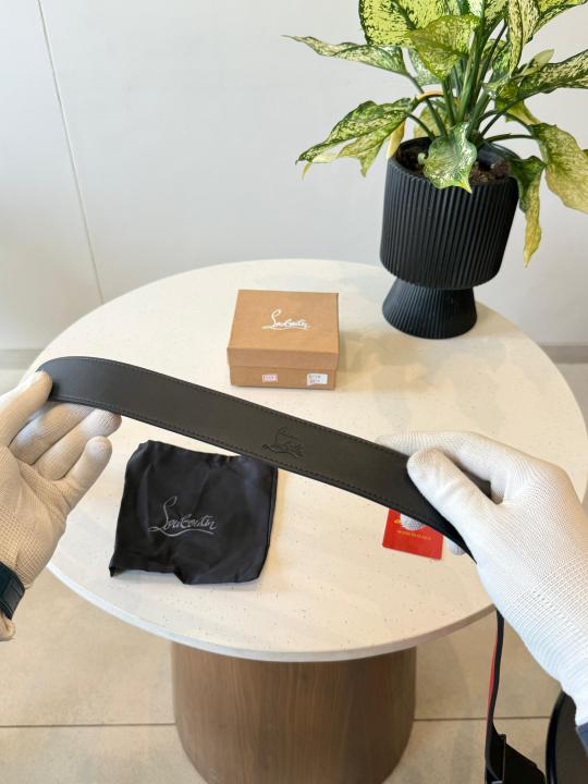 CHIRSTIAN LOUBOUTIN MENS PREMIUM BELT 298