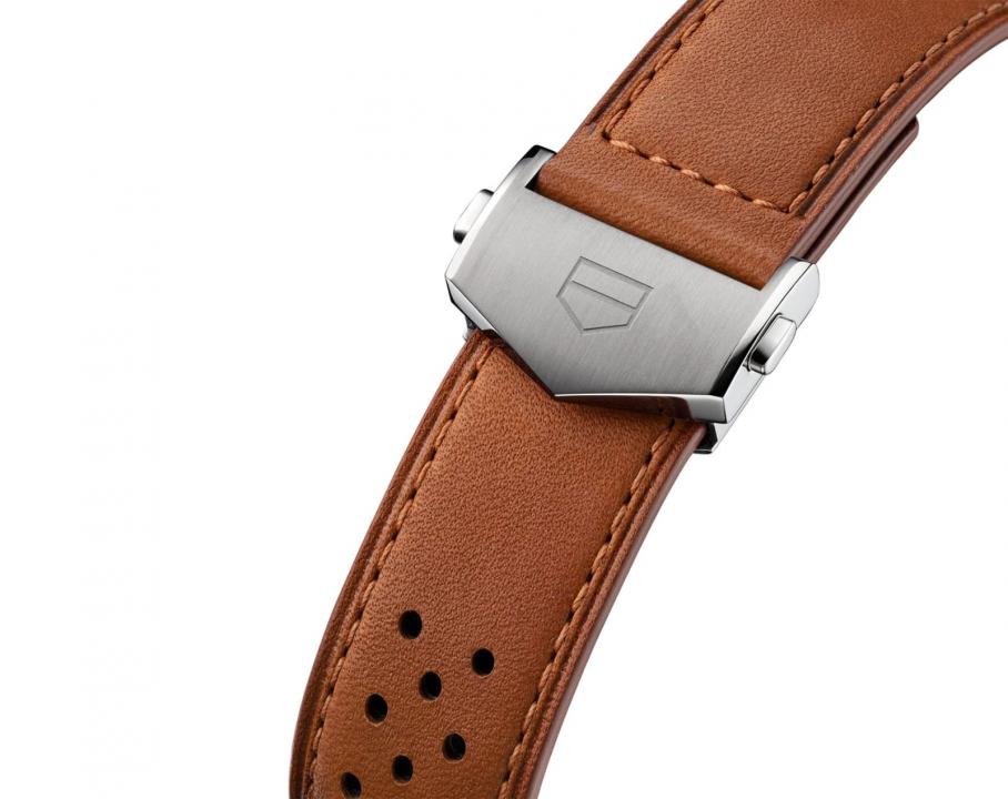 TAG Heuuer Carrera Chronograph brown and blue