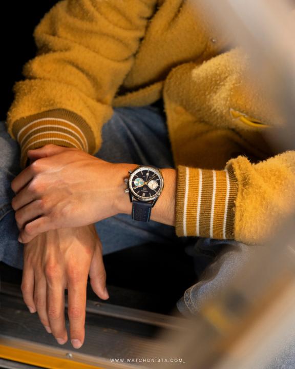 TAG Heuuer Carrera Chronograph blue brown and white