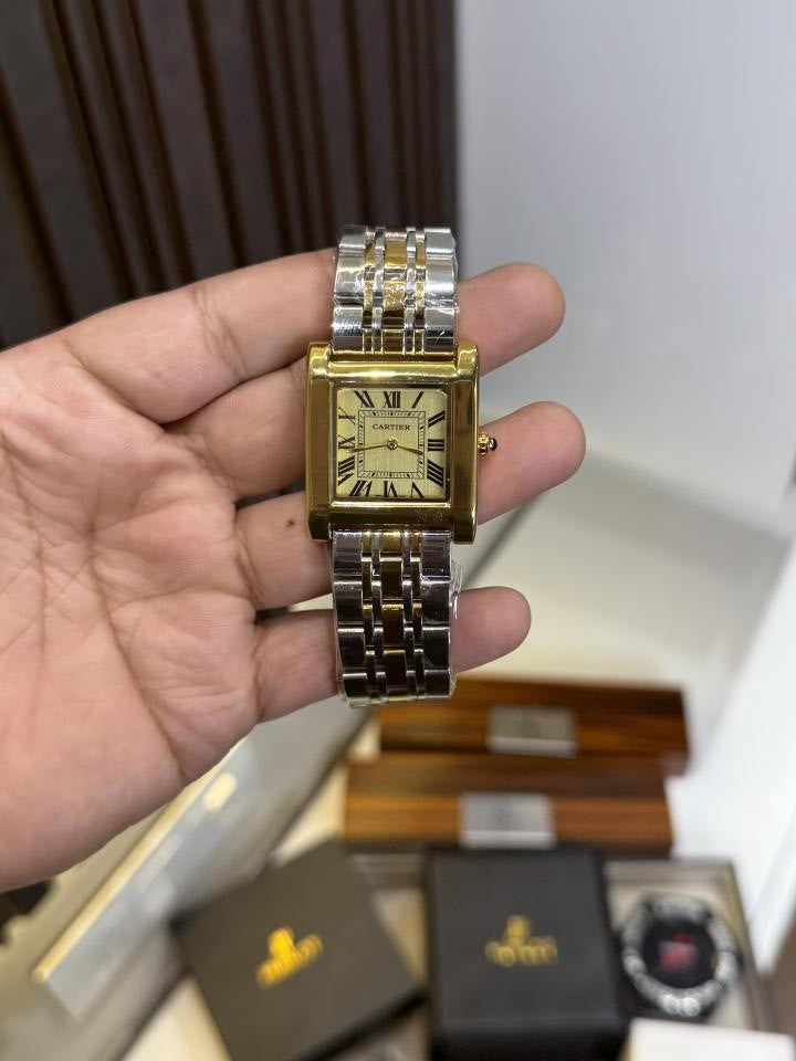 CARTIAR PREMIUM WATCH