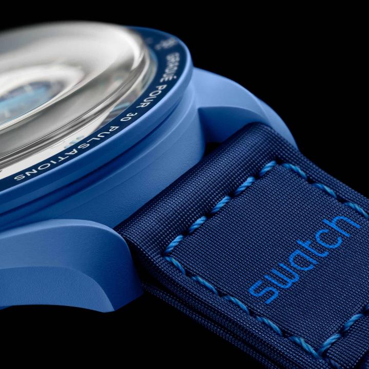 OMEGHA SWACH MOON CHRONOGRAPH BLUE AT317