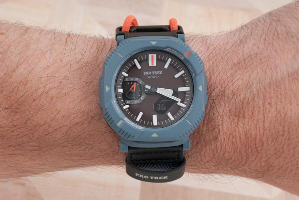 CASIO PRO TREK PREMIUM WORLD TIME WORING