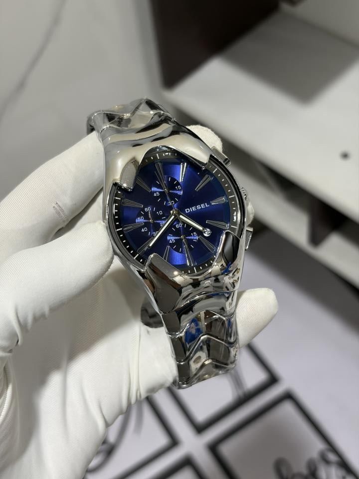 DIESAL MERCURIAL CHRONOGRAPH WORKING 1070