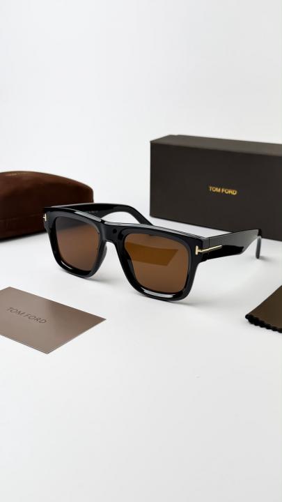 Tom forr black brown 259