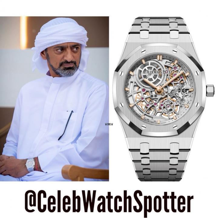 Audemar Piguet Royal Oak Jumbo Extra-Thin Openworked silver white