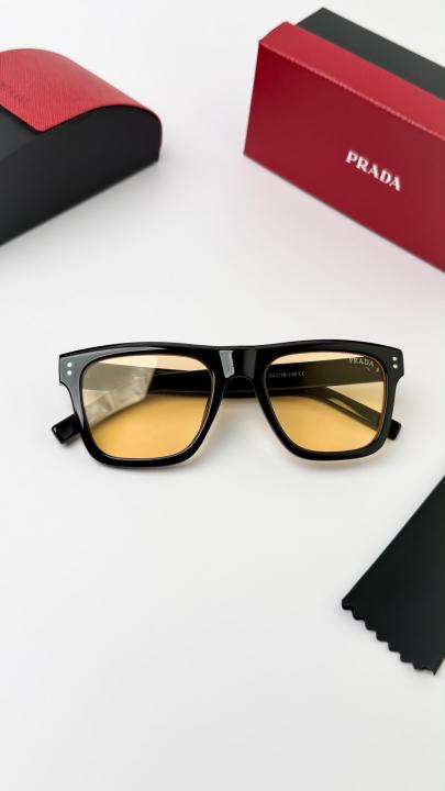 Pradda yellow candy 3835