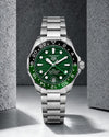 Tag_g Aquaracer Professional 300m date automatic japan zik zake line green niddle