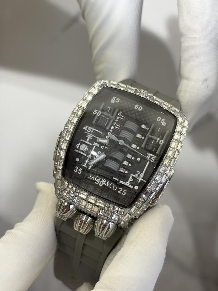 JACOB AND CO X BUGGATI LIMITED DIAMOND EDITION 1101