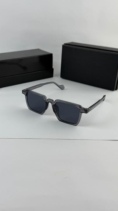Marc Jacobs grey 3758