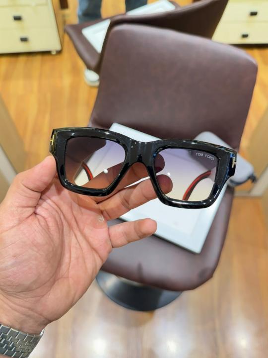 Tomfor 4184 black brown cherry