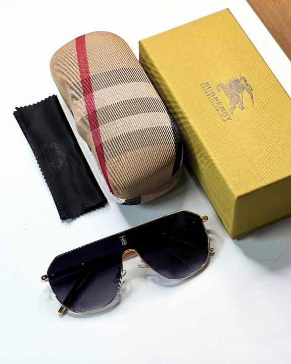 Burberr 23068 gold black shaded