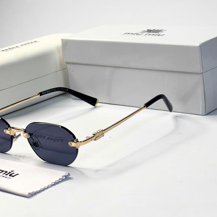 Miu miu 62 gold black