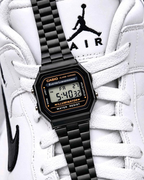 Casio vintage Black F265